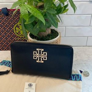 Tory Burch Britten ZIP Continental
